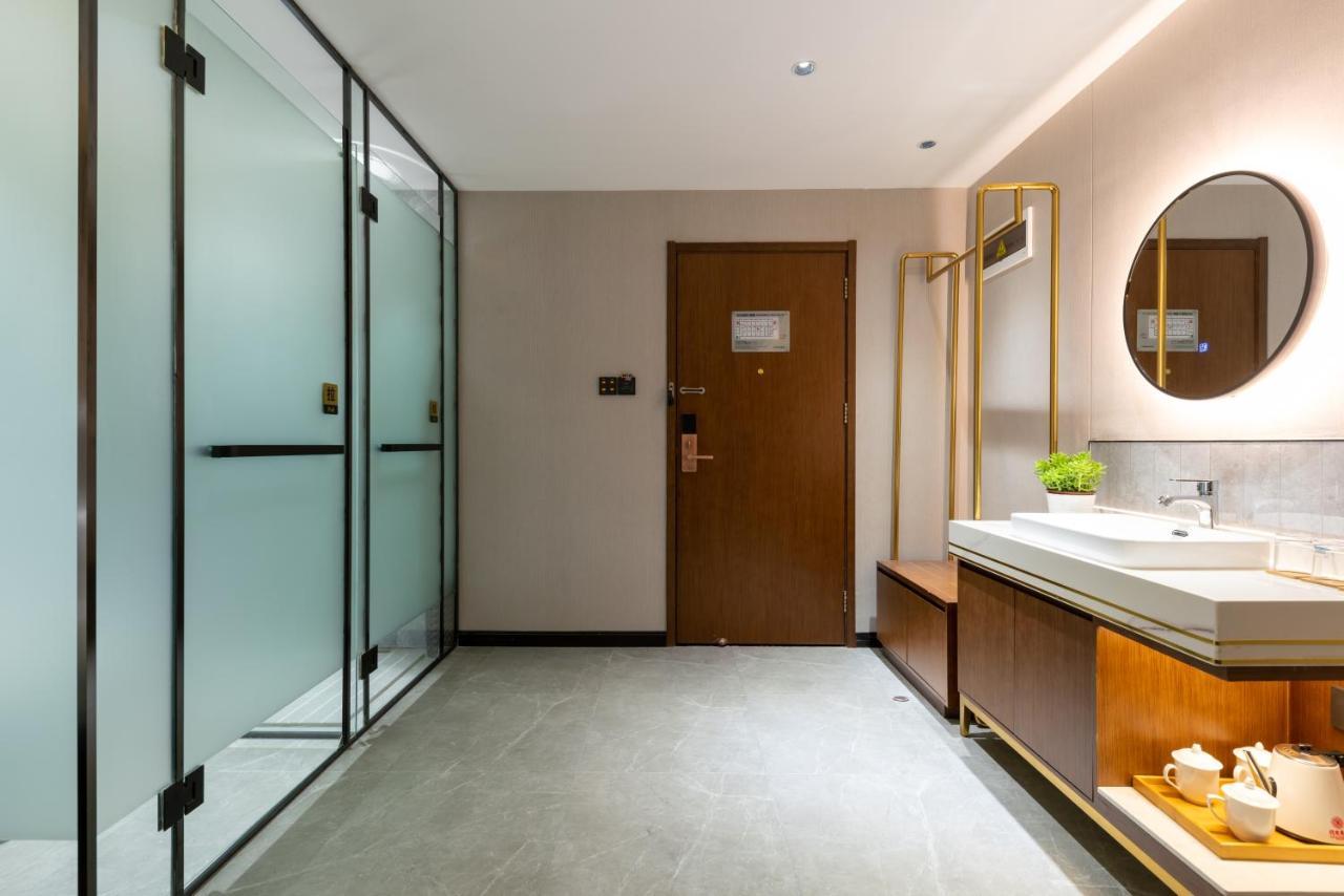 Beijing Tangfu Hotel - Located In The City Center Adjacent To The Subway Station Close To Nanluoguxiang Gulou Lama Temple Tiananmen Square Forbidden City Temple Of Heaven Providing Laundry Car Rental And Ticketing Services Exterior foto