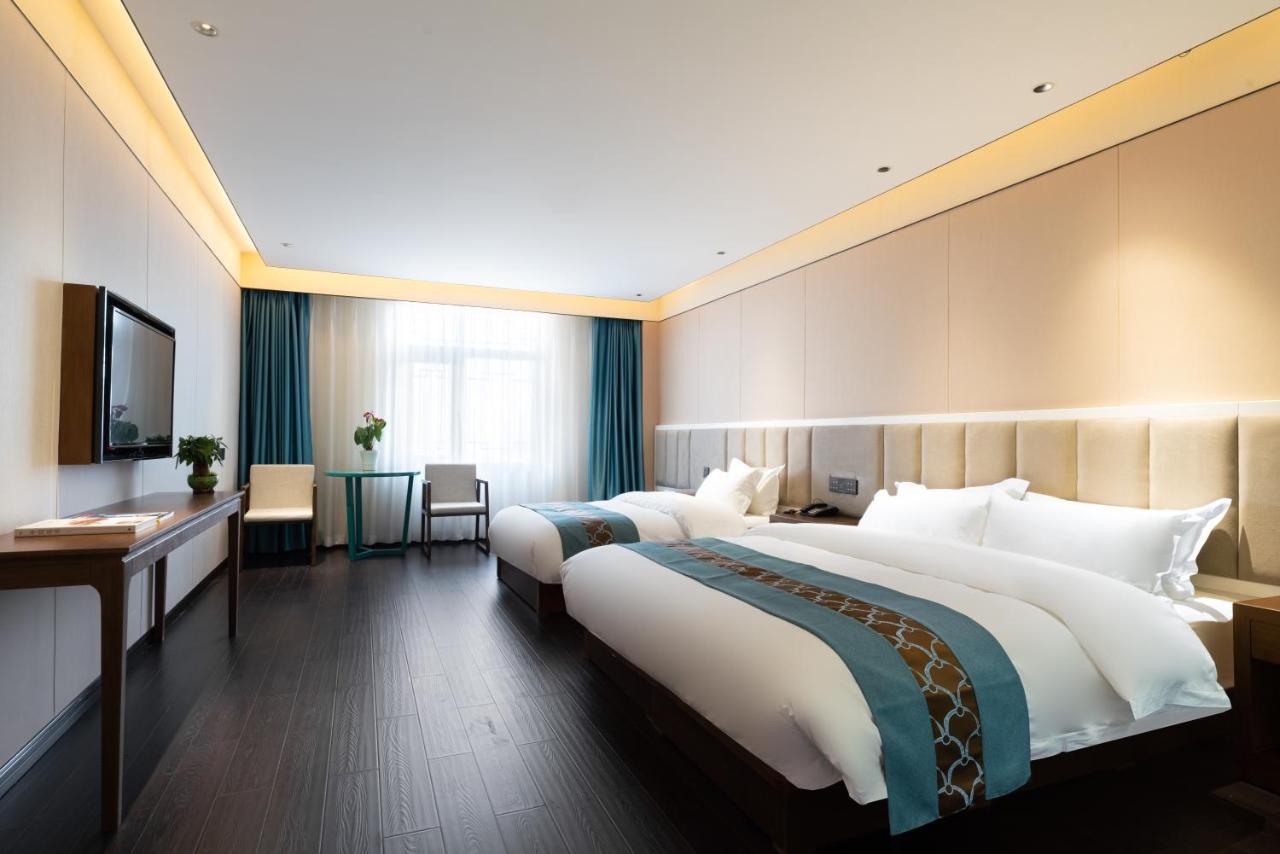 Beijing Tangfu Hotel - Located In The City Center Adjacent To The Subway Station Close To Nanluoguxiang Gulou Lama Temple Tiananmen Square Forbidden City Temple Of Heaven Providing Laundry Car Rental And Ticketing Services Exterior foto