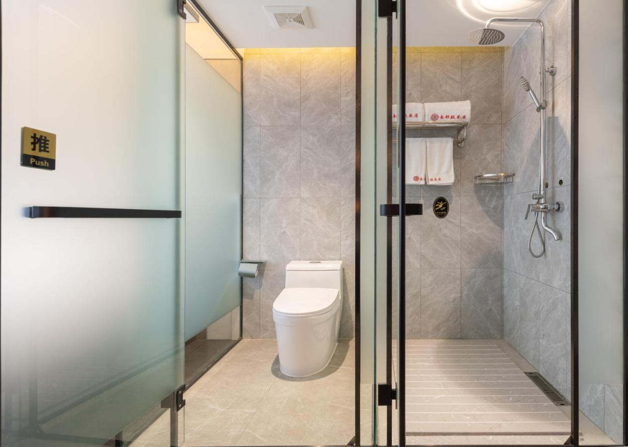 Beijing Tangfu Hotel - Located In The City Center Adjacent To The Subway Station Close To Nanluoguxiang Gulou Lama Temple Tiananmen Square Forbidden City Temple Of Heaven Providing Laundry Car Rental And Ticketing Services Exterior foto