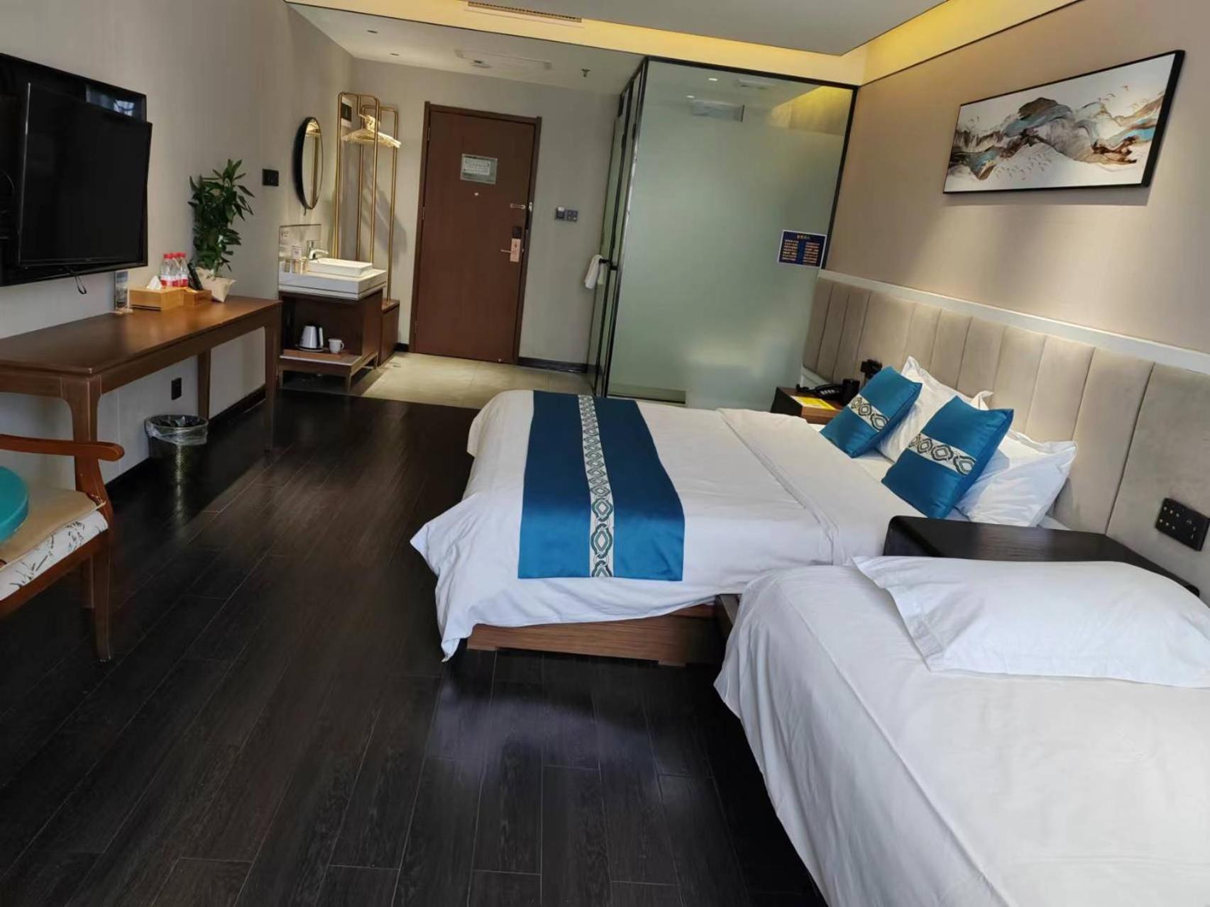Beijing Tangfu Hotel - Located In The City Center Adjacent To The Subway Station Close To Nanluoguxiang Gulou Lama Temple Tiananmen Square Forbidden City Temple Of Heaven Providing Laundry Car Rental And Ticketing Services Exterior foto